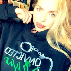 Meet your Posher, Rox